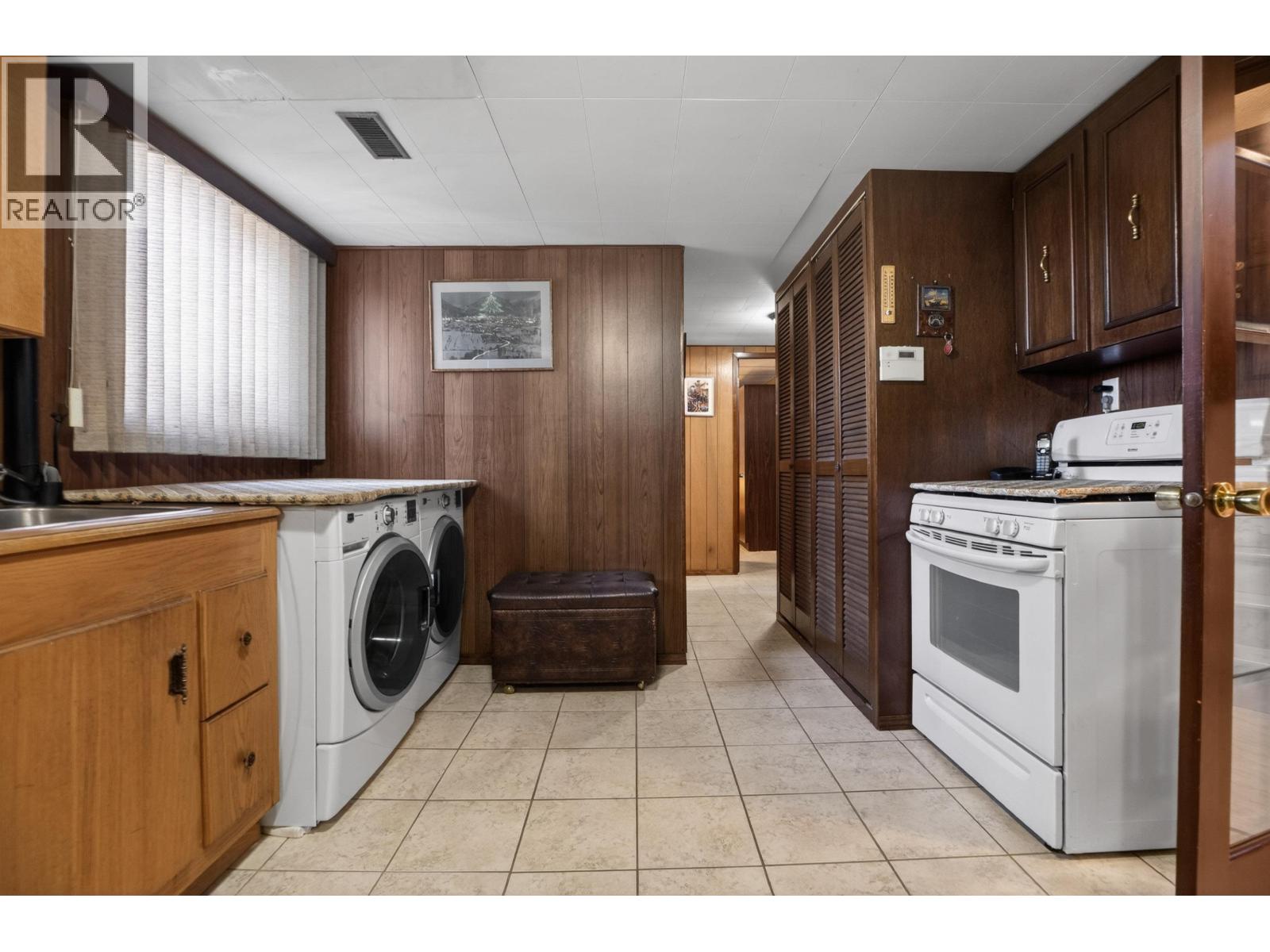 Listing image 30