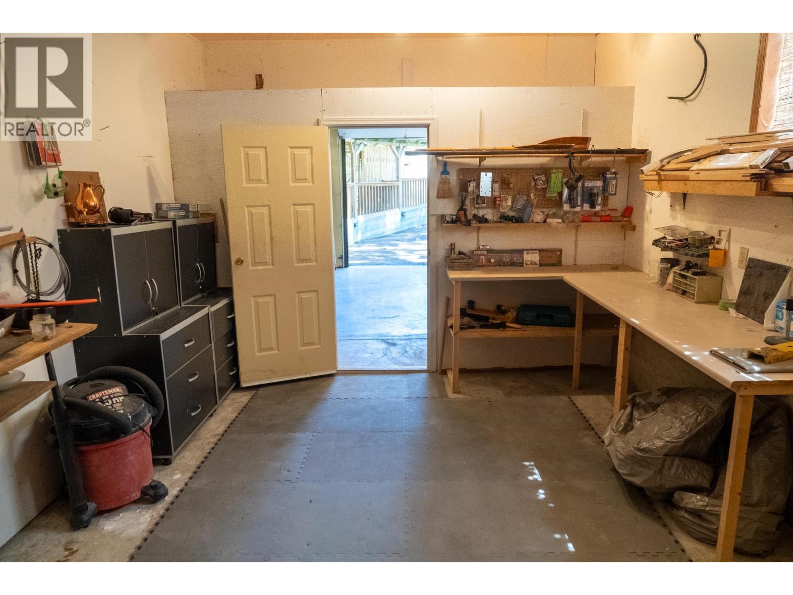 7911 Bedwell Drive, Pender Island, British Columbia  V0N 2M2 - Photo 38 - R3133944