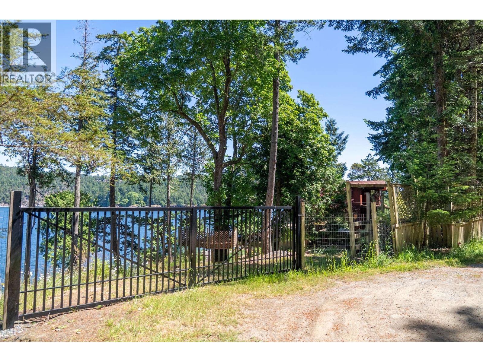 7911 Bedwell Drive, Pender Island, British Columbia  V0N 2M2 - Photo 40 - R3133944