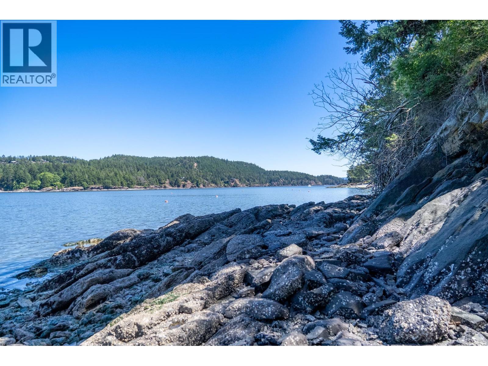 7911 Bedwell Drive, Pender Island, British Columbia  V0N 2M2 - Photo 5 - R3133944