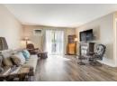 3842 Gordon Drive Unit# 216, Kelowna, BC V1W 3G4