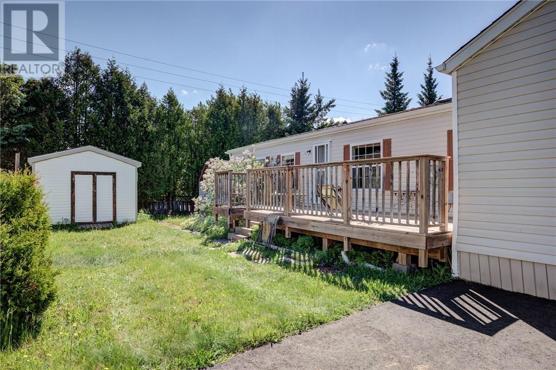 76 Corbin Avenue, Wahnapitae, Ontario  P0M 3C0 - Photo 3 - 2128355
