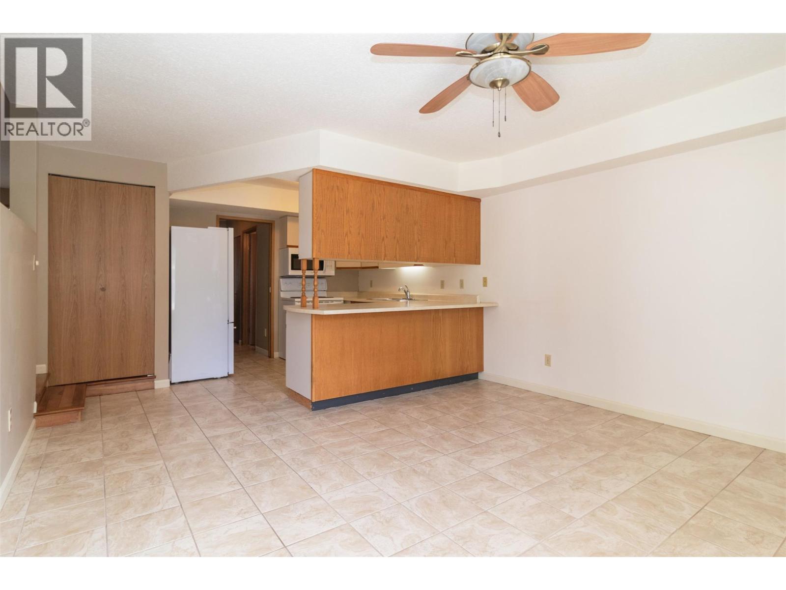 1171 Lawson Avenue, Kelowna, British Columbia V1Y 6T8 - Photo 8 - 10390495