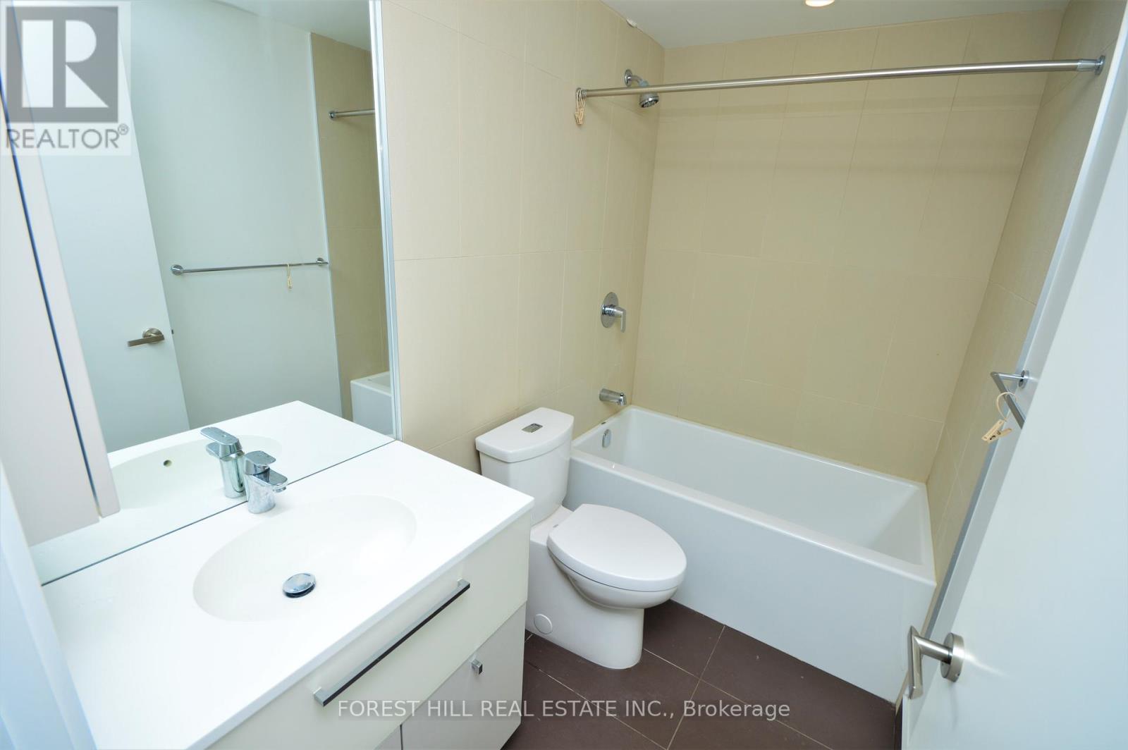 3601 - 15 Grenville Street, Toronto, Ontario  M4Y 1A1 - Photo 11 - C13421010