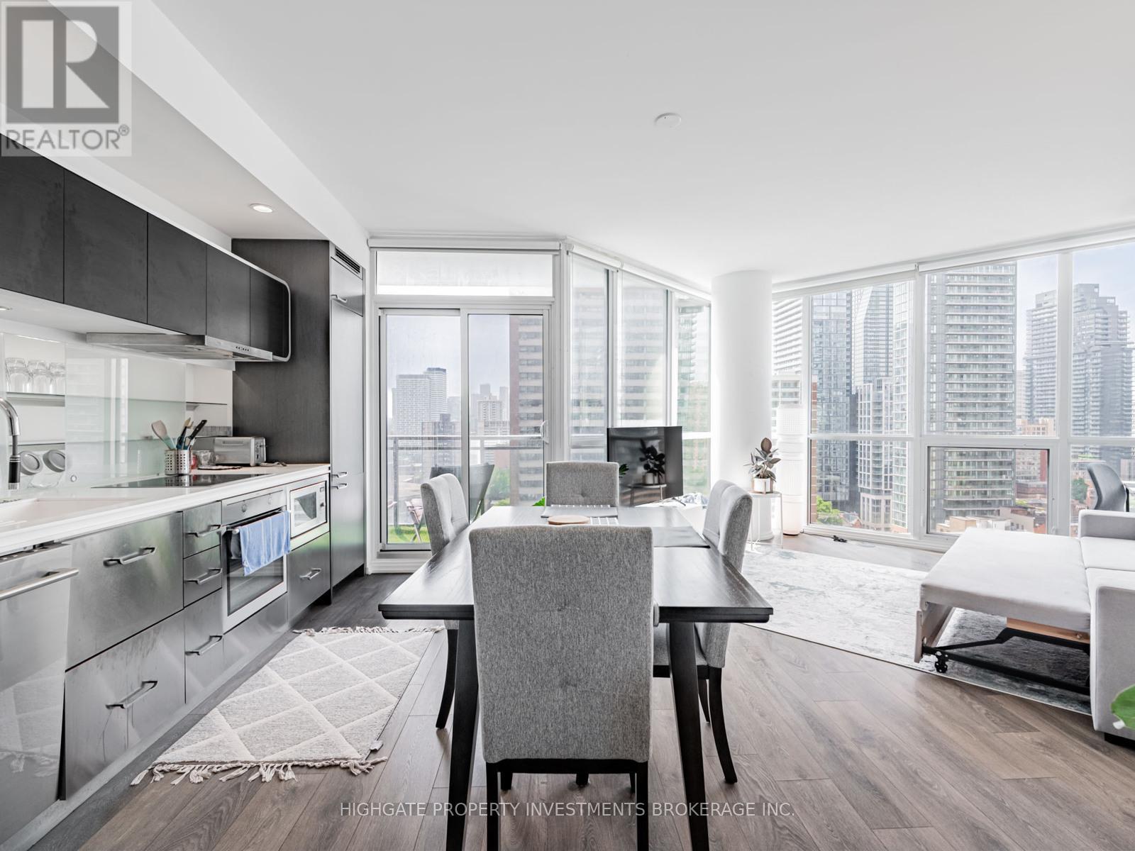 1801 - 45 Charles Street E, Toronto, Ontario  M4Y 1S2 - Photo 2 - C13421108