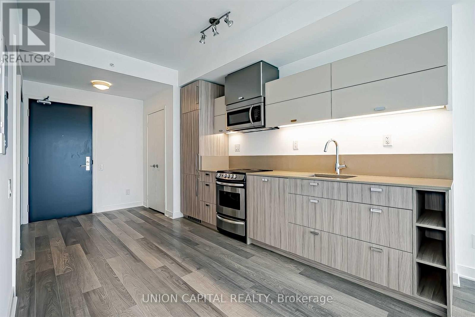 2406 - 290 Adelaide Street W, Toronto, Ontario  M5V 1P6 - Photo 4 - C13421128