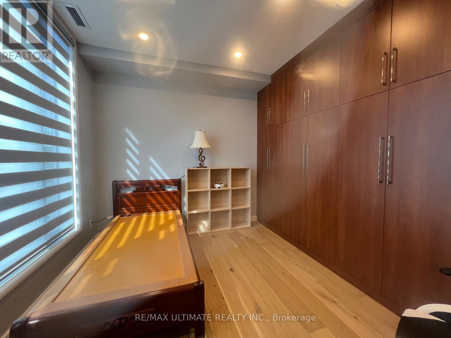 172 Harbord Street, Toronto, Ontario  M5S 1H4 - Photo 6 - C13421132