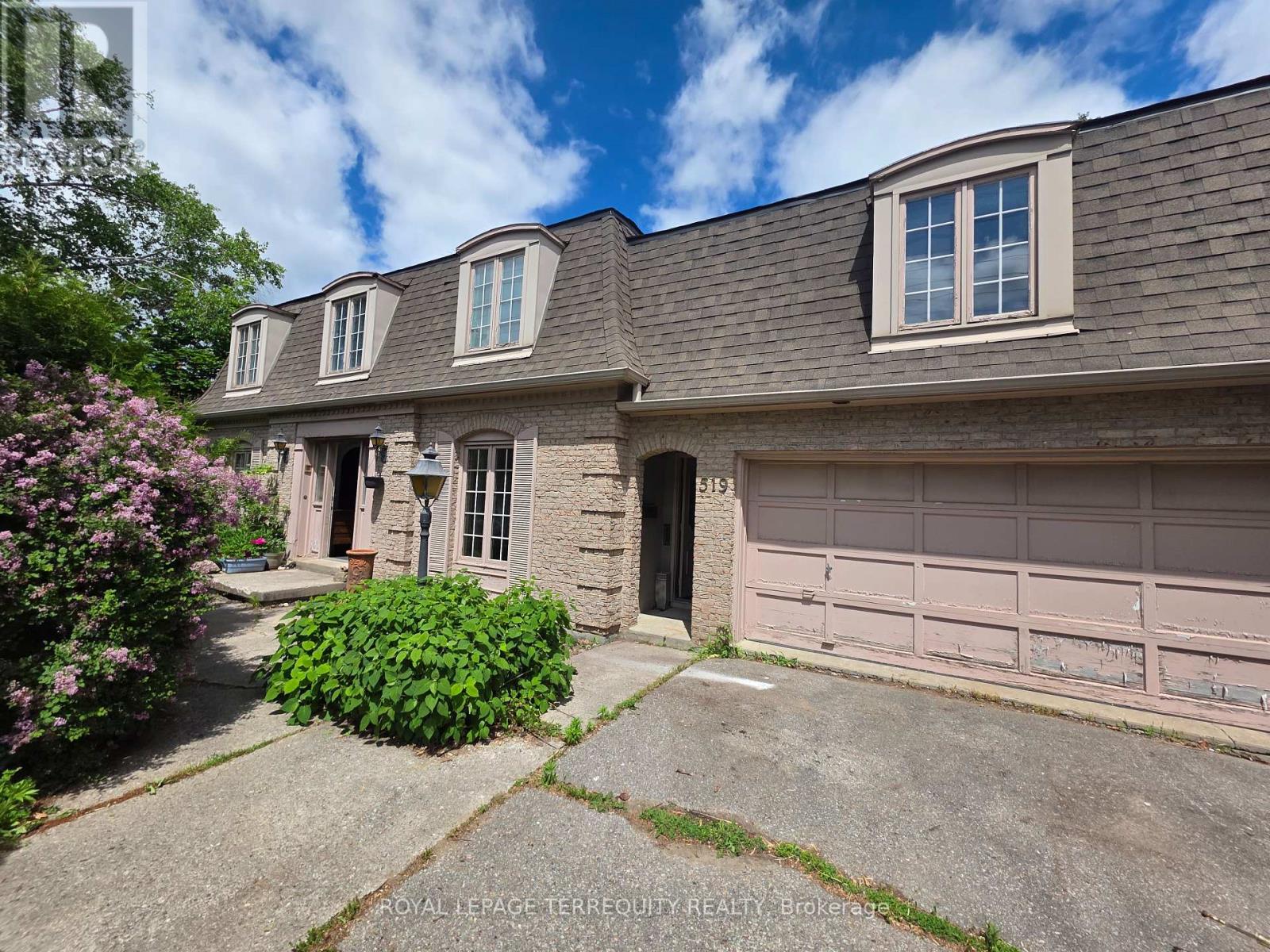 519 HENRY STREET, Whitby, Ontario