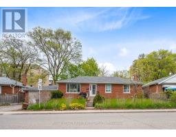 256 FERRIS ROAD, Toronto, Ontario