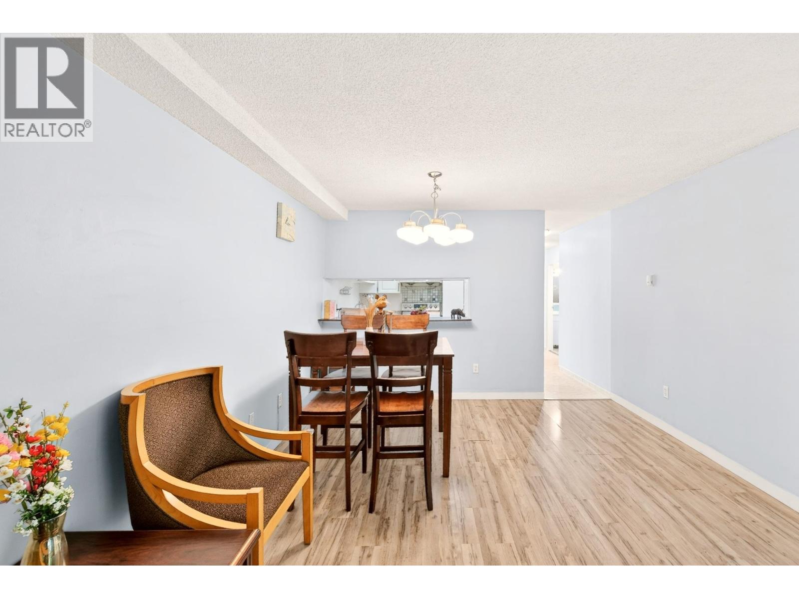102 8460 Ackroyd Road, Richmond, British Columbia  V6X 3E9 - Photo 3 - R3133049