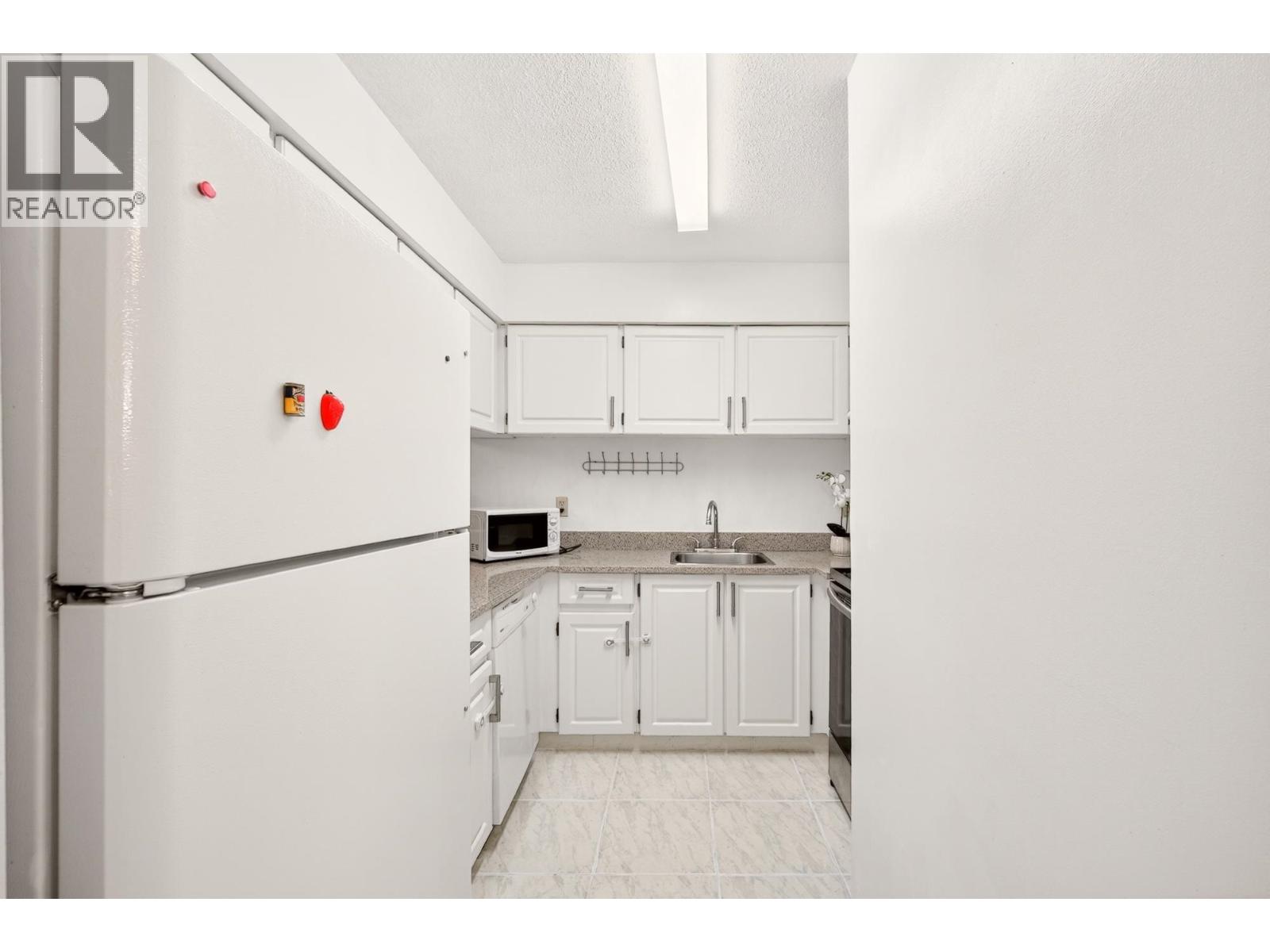 102 8460 Ackroyd Road, Richmond, British Columbia  V6X 3E9 - Photo 6 - R3133049