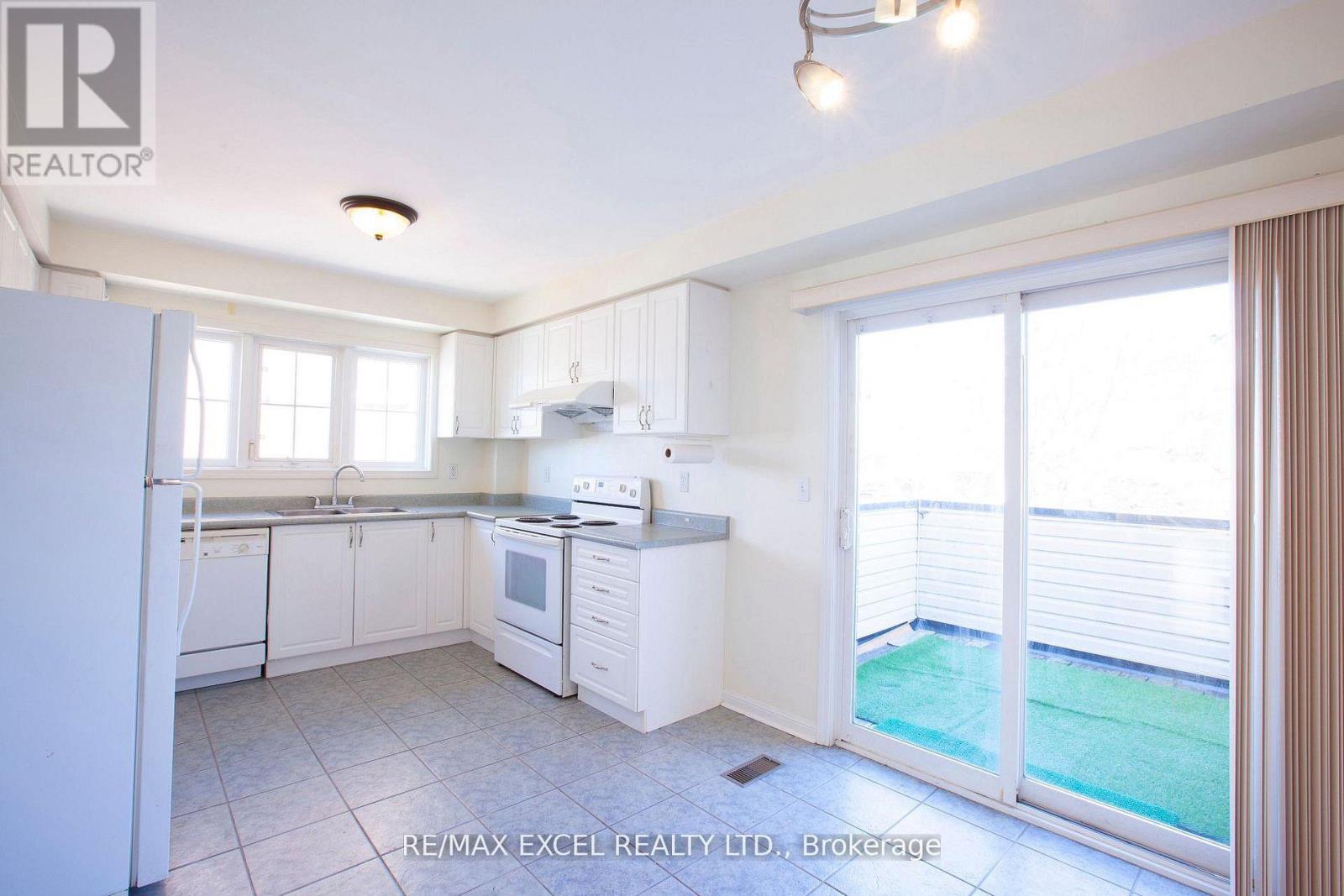 14 Woltner Way, Markham (Village Green-South Unionville), Ontario  L3R 5Y7 - Photo 12 - N13421046