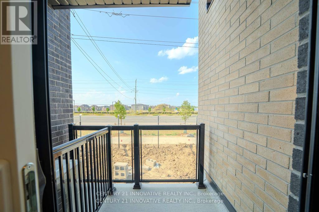 10 - 16 Lytham Green Circle, Newmarket, Ontario  L3Y 0H5 - Photo 22 - N13421078