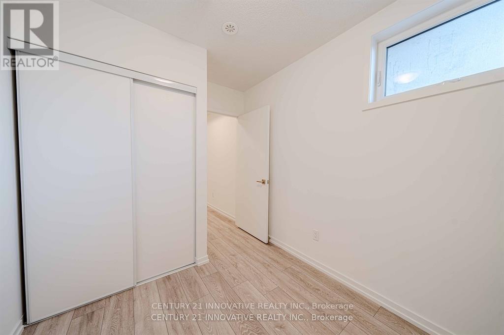 10 - 16 Lytham Green Circle, Newmarket, Ontario  L3Y 0H5 - Photo 39 - N13421078