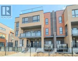 10 - 16 LYTHAM GREEN CIRCLE, Newmarket, Ontario