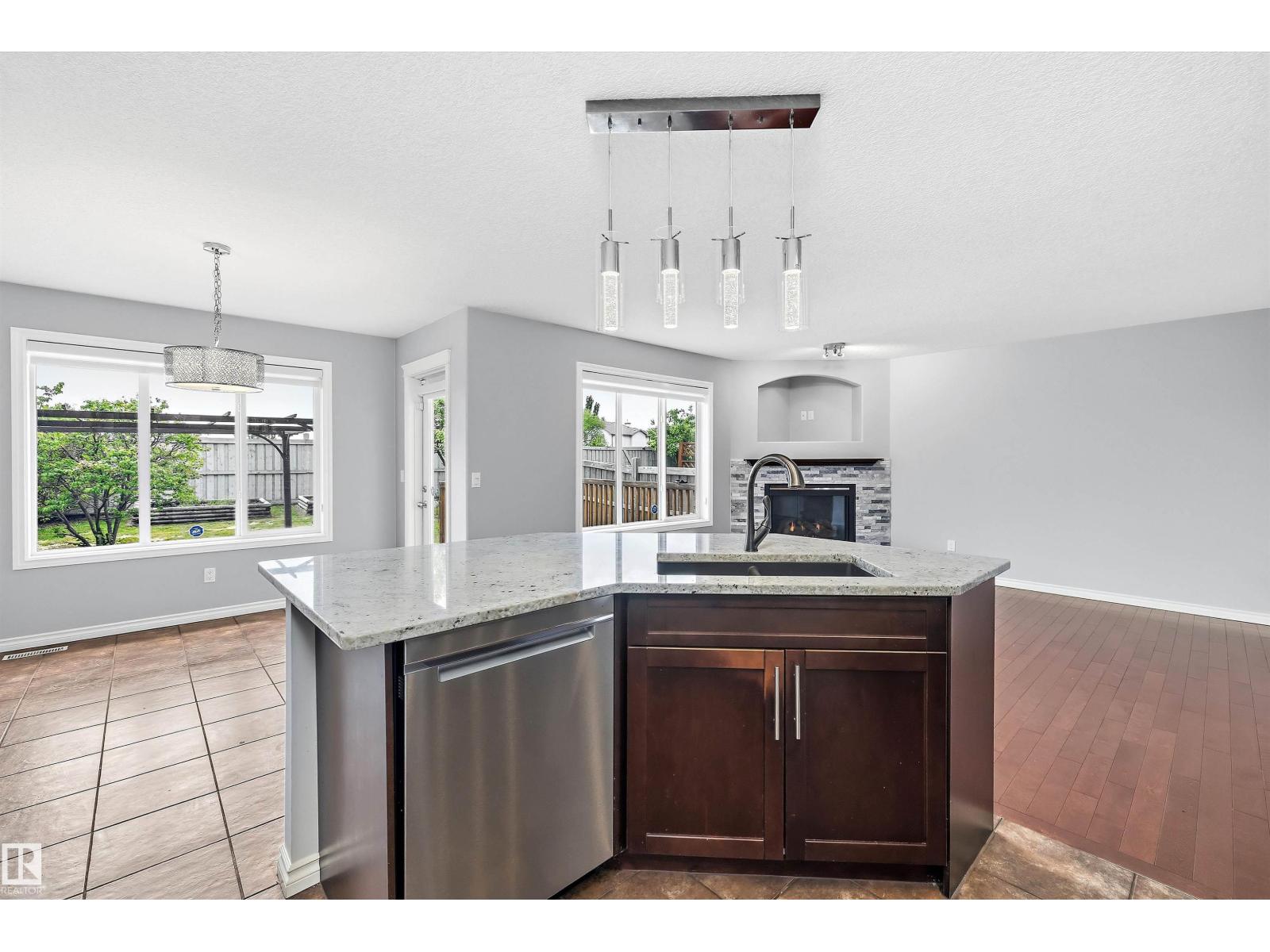 205 Macewan Rd Sw, Edmonton, Alberta  T6W 1R2 - Photo 13 - E4492618