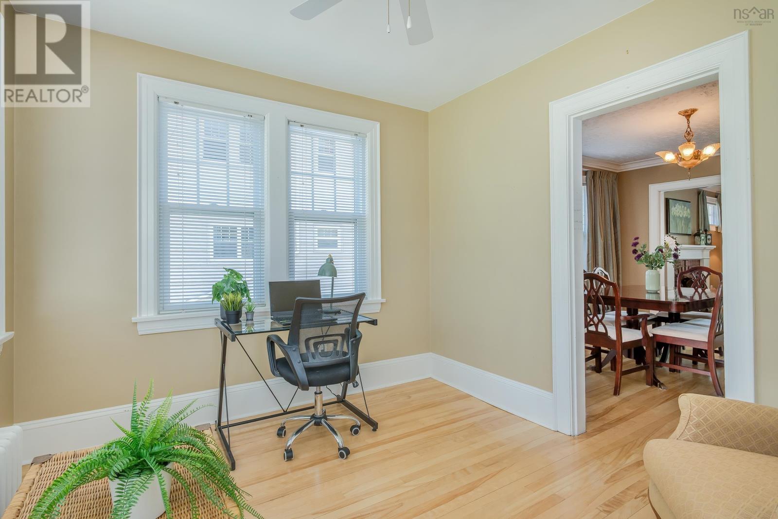 6076 Shirley Street, Halifax, Nova Scotia  B3H 2M8 - Photo 8 - 202613800