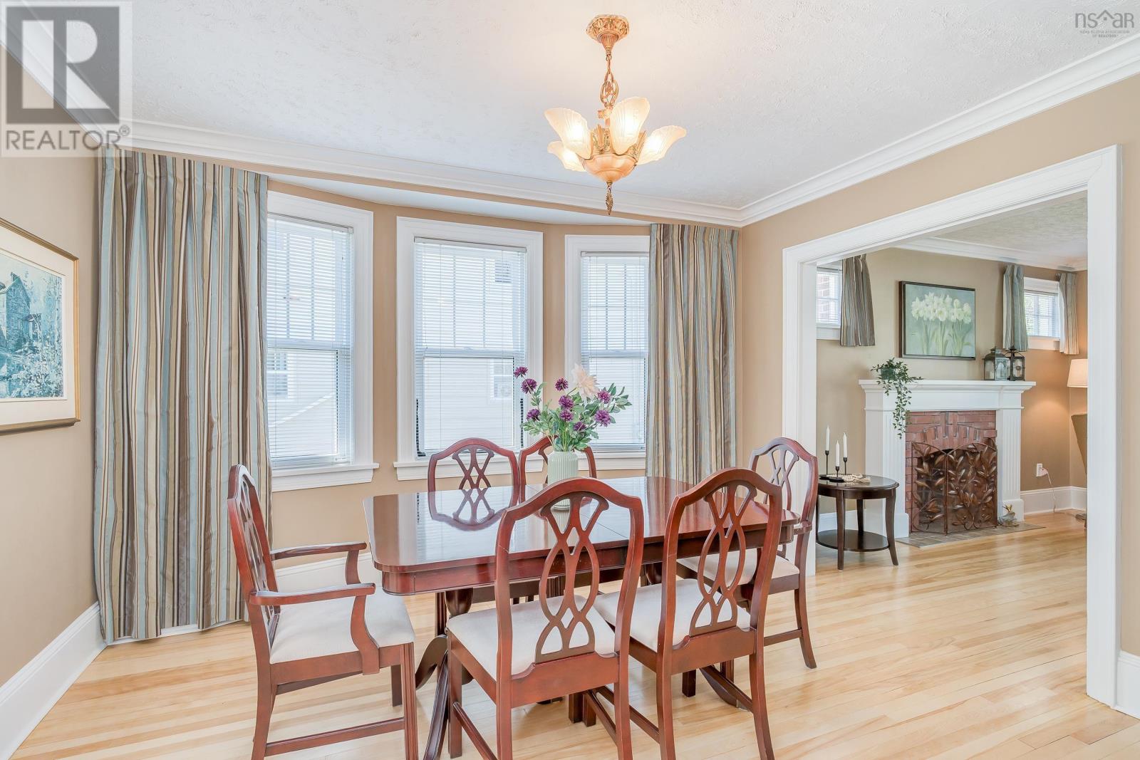6076 Shirley Street, Halifax, Nova Scotia  B3H 2M8 - Photo 6 - 202613800