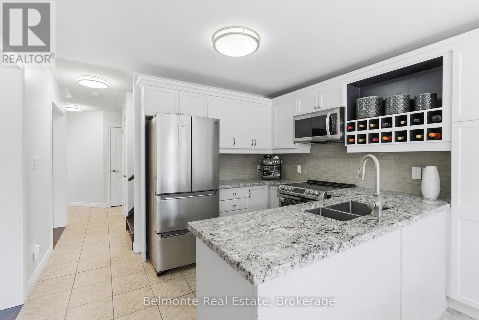 52 Lady May Drive, Whitby, Ontario  L1R 3A7 - Photo 12 - E13421426