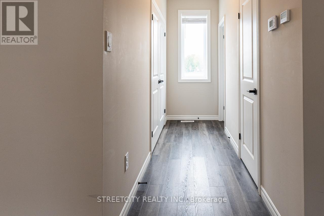 381 Callaway Road, London North, Ontario  N6G 0N8 - Photo 18 - X13421286
