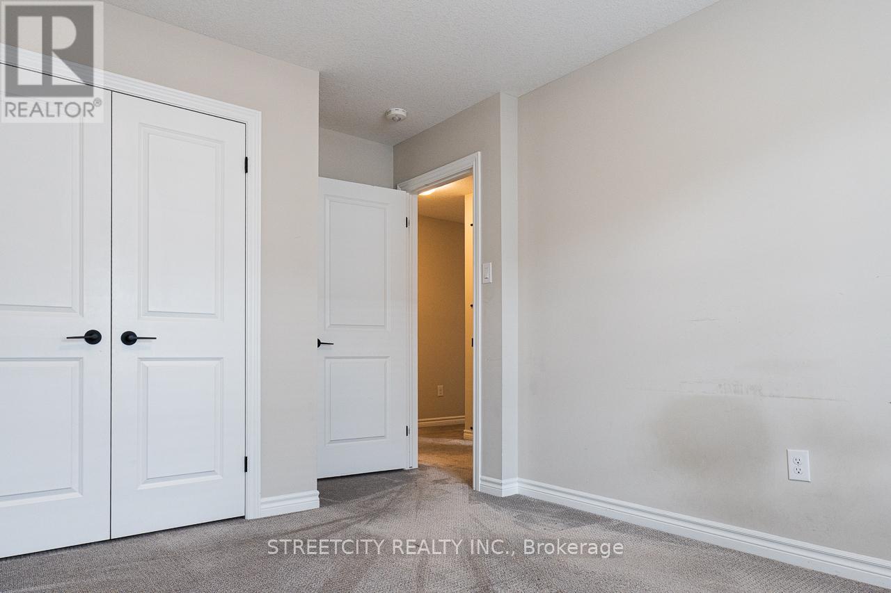 381 Callaway Road, London North, Ontario  N6G 0N8 - Photo 32 - X13421286