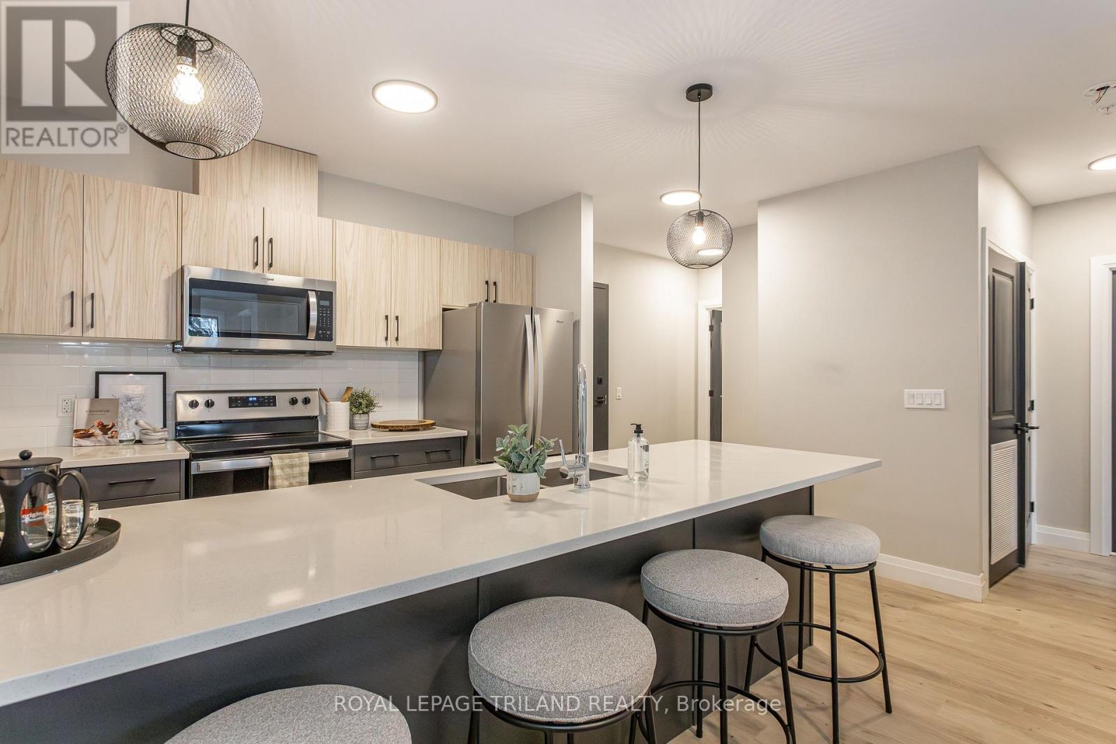407 - 1405 Stackhouse Avenue, London North, Ontario  N5X 0P2 - Photo 2 - X13421384