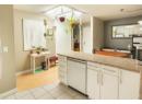 1640 Ufton Court Unit# 302, Kelowna, BC V1Y 8L5