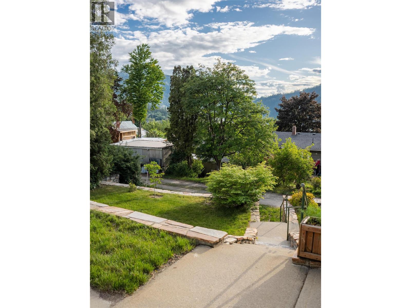615 Eighth Street, Nelson, British Columbia  V1L 3A6 - Photo 67 - 10390503