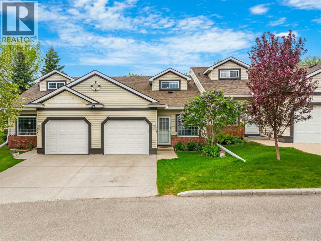 118 Somervale Point Sw, Calgary, Alberta  T2Y 3K4 - Photo 1 - A2316444