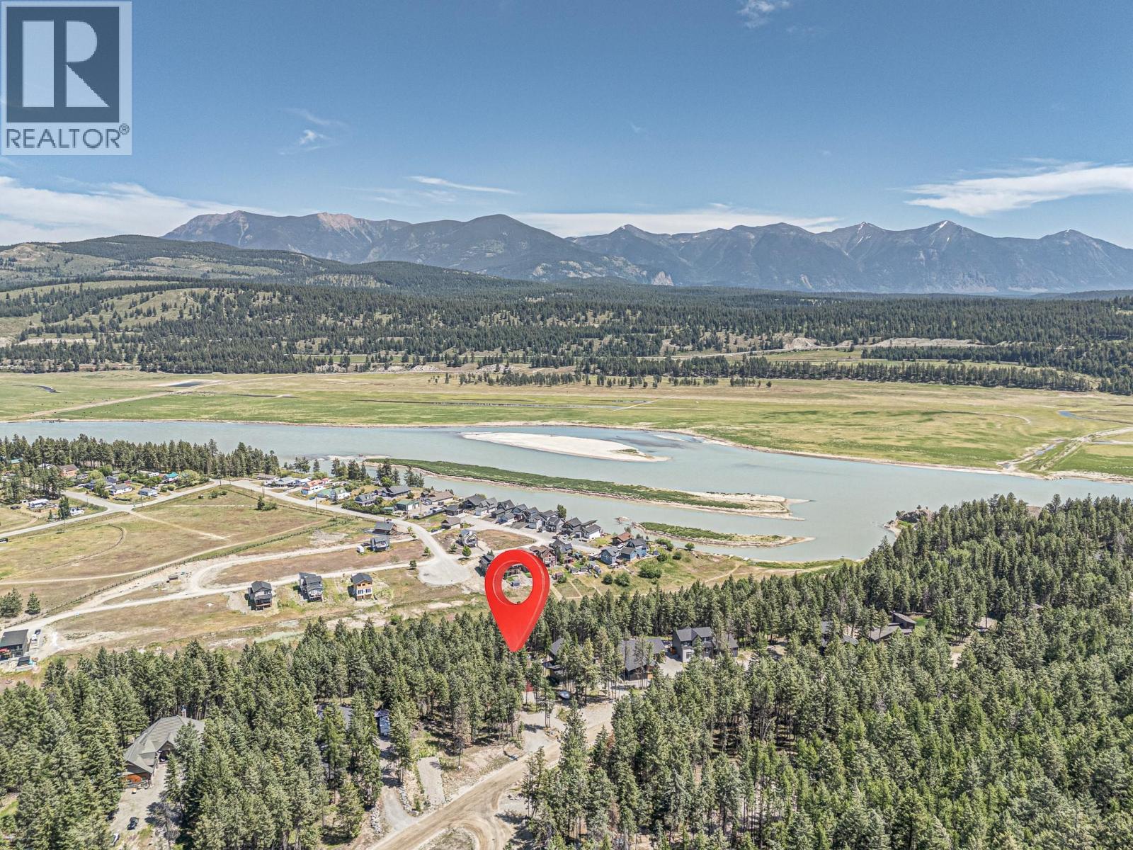 9881 Osprey Landing Drive, Wardner, British Columbia  V0B 2J0 - Photo 2 - 10390127