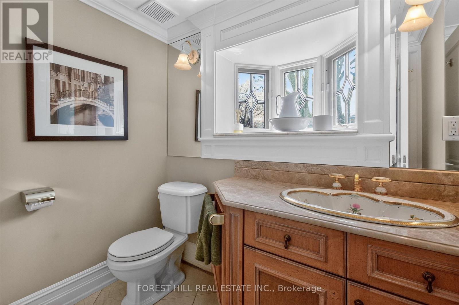 2 - 74 Lynwood Avenue, Toronto, Ontario M4V 1K4 - Photo 16 - C13421290