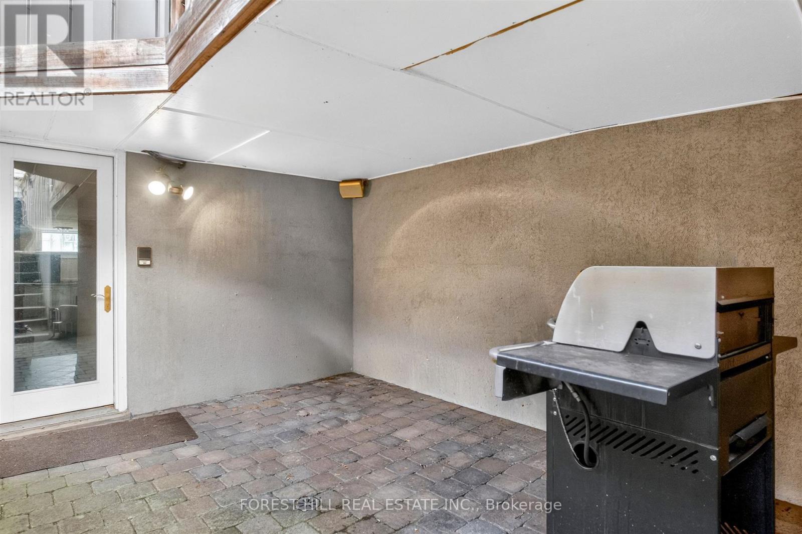 2 - 74 Lynwood Avenue, Toronto, Ontario M4V 1K4 - Photo 25 - C13421290