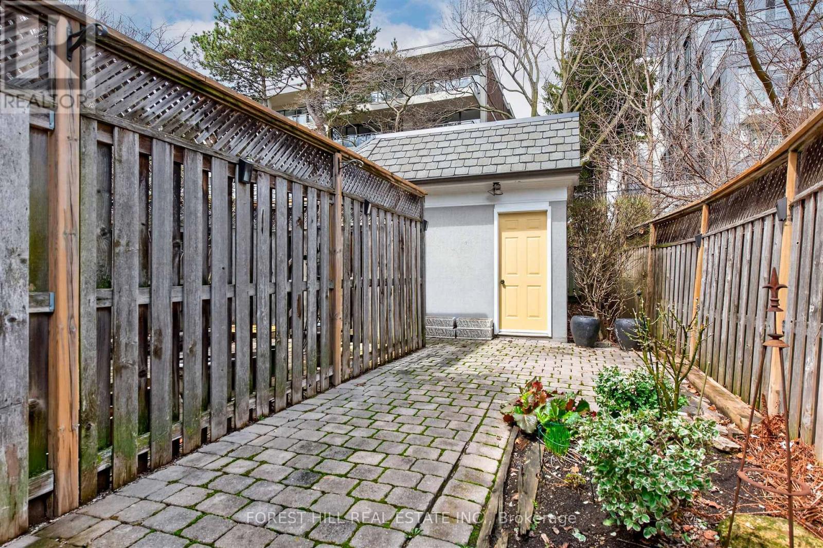 2 - 74 Lynwood Avenue, Toronto, Ontario M4V 1K4 - Photo 26 - C13421290