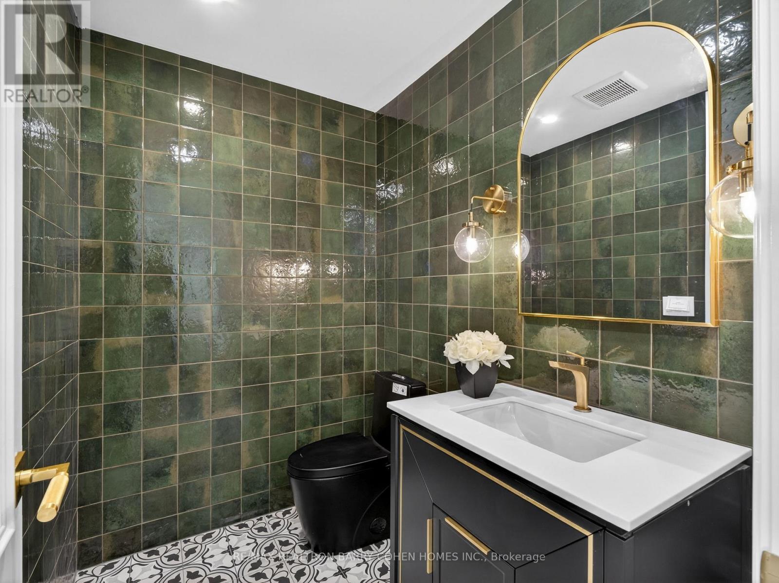 382 St Clements Avenue, Toronto, Ontario  M5N 1M1 - Photo 17 - C13421338