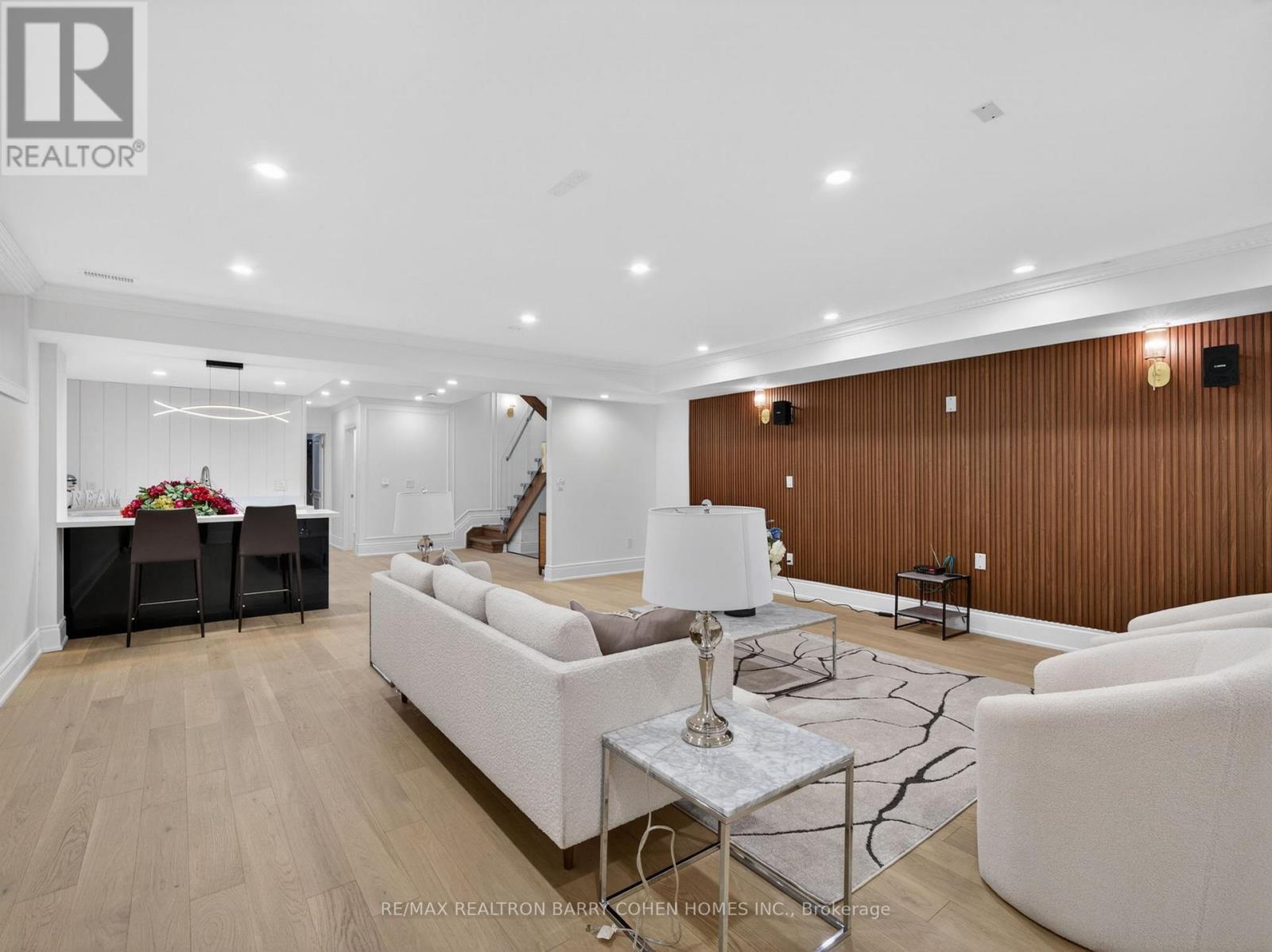 382 St Clements Avenue, Toronto, Ontario  M5N 1M1 - Photo 32 - C13421338