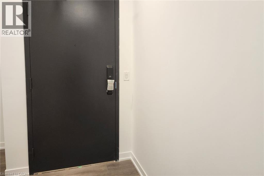 4878 Powers Common Unit# C1407, Burlington, Ontario  L7M 2B4 - Photo 2 - 40832660