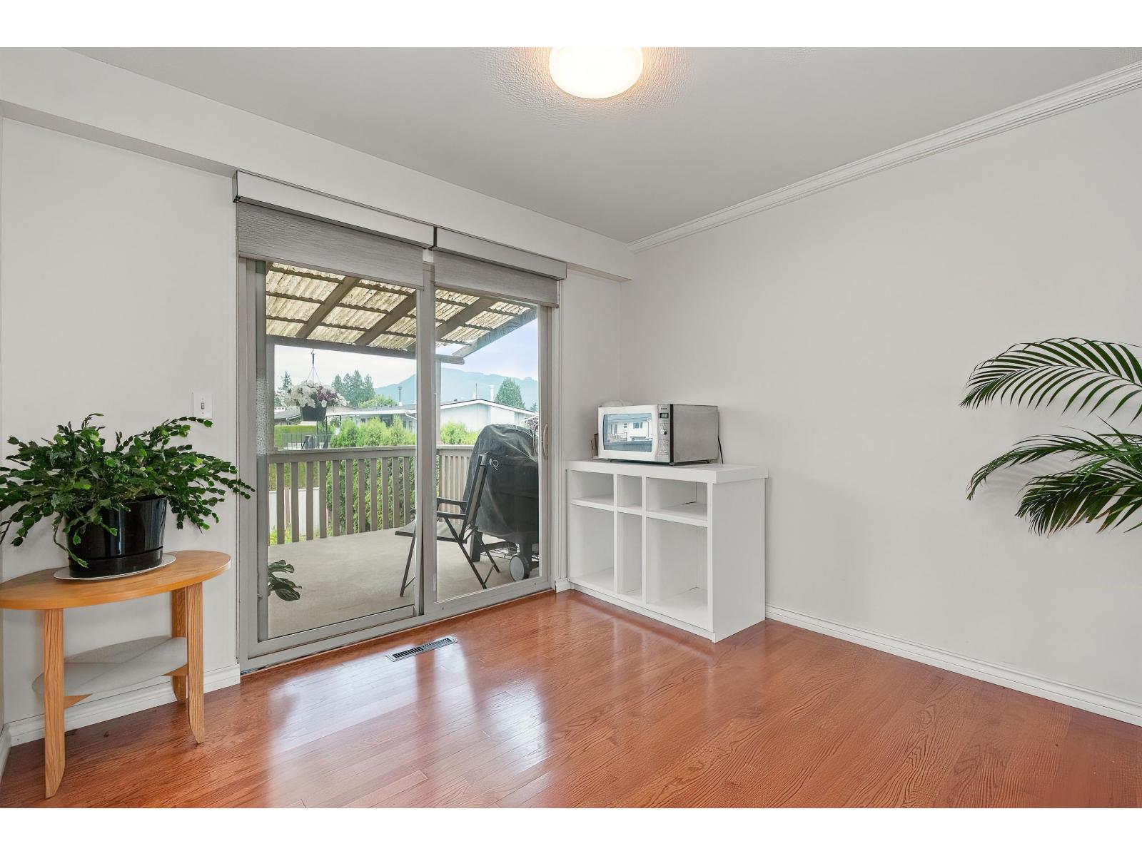 Listing image 8
