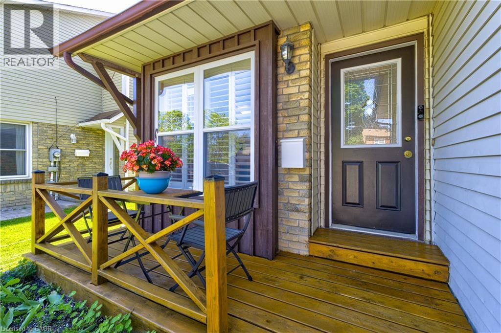 1302 Northmount Street, Oshawa, Ontario  L1G 7M8 - Photo 3 - 40838223