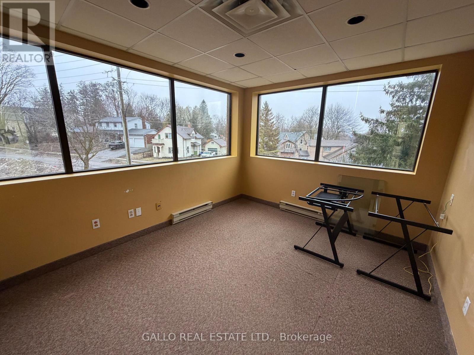 207 - 2 Campbell Drive, Uxbridge, Ontario  L9P 1H6 - Photo 5 - N12875706