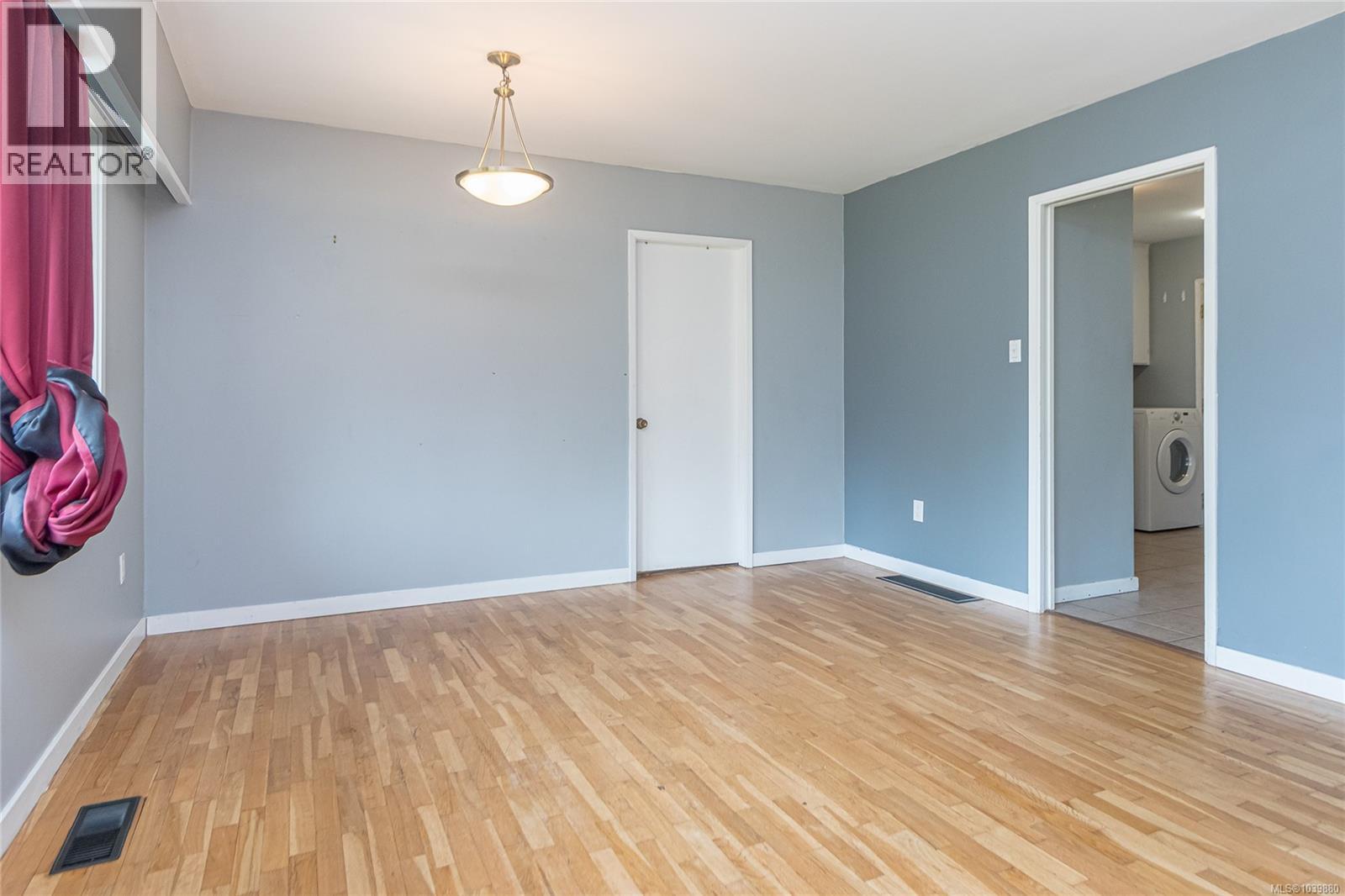 862 Barclay Cres, French Creek, British Columbia V9P 1Z3 - Photo 6 - 1039880
