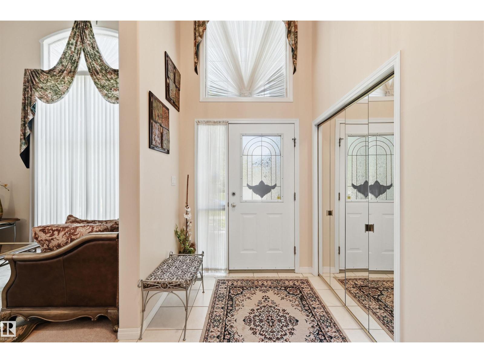 514 Butterworth Wy Nw, Edmonton, Alberta  T6R 2G8 - Photo 4 - E4492622