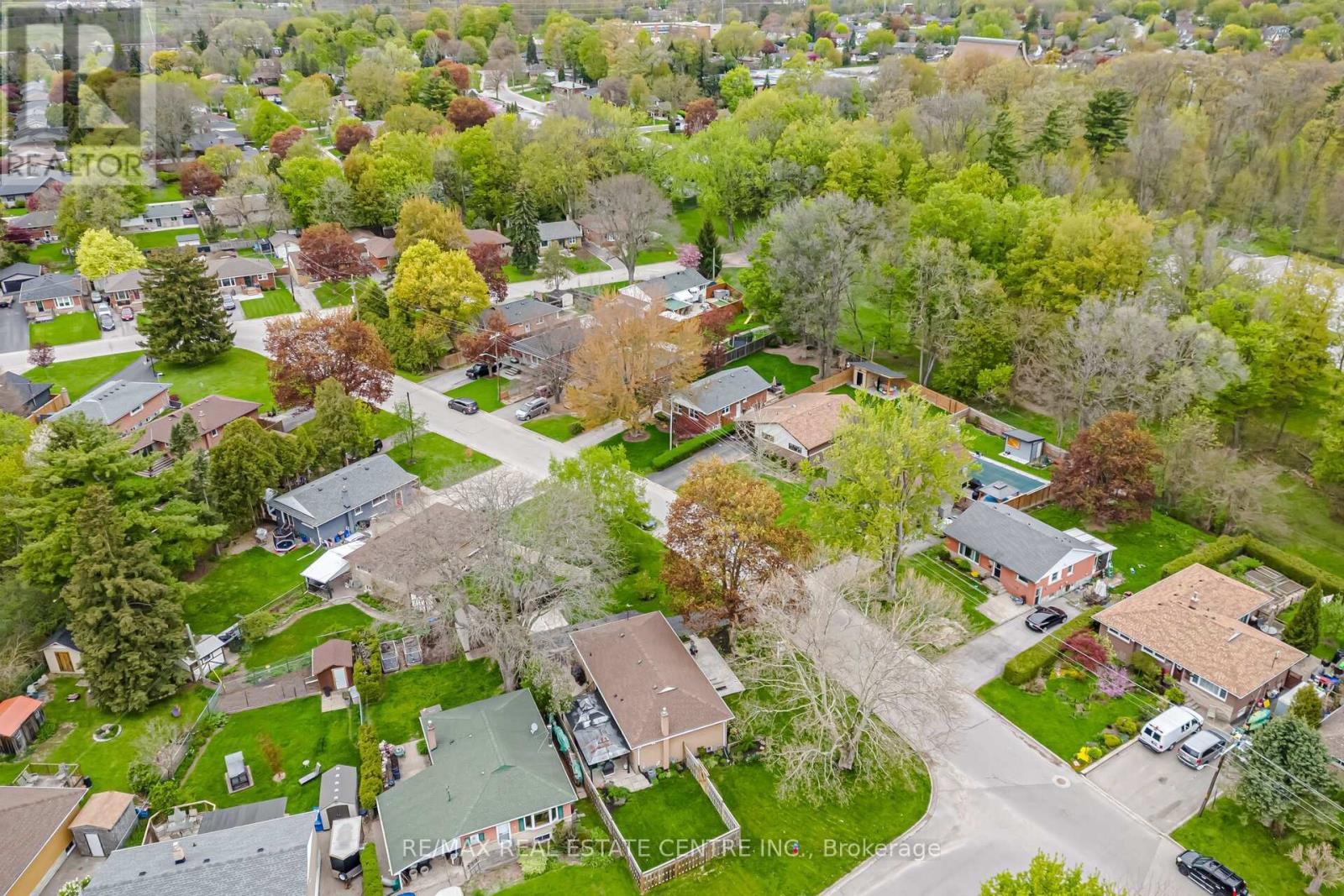 1376 Royal Drive, Burlington, Ontario  L7P 2G9 - Photo 45 - W13124926