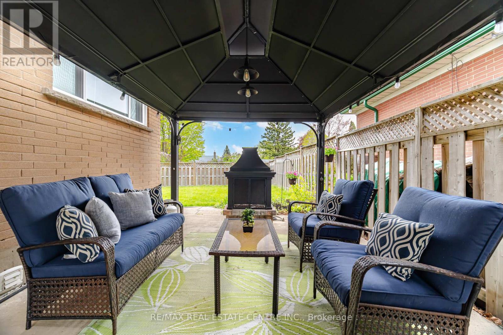 1376 Royal Drive, Burlington, Ontario  L7P 2G9 - Photo 39 - W13124926