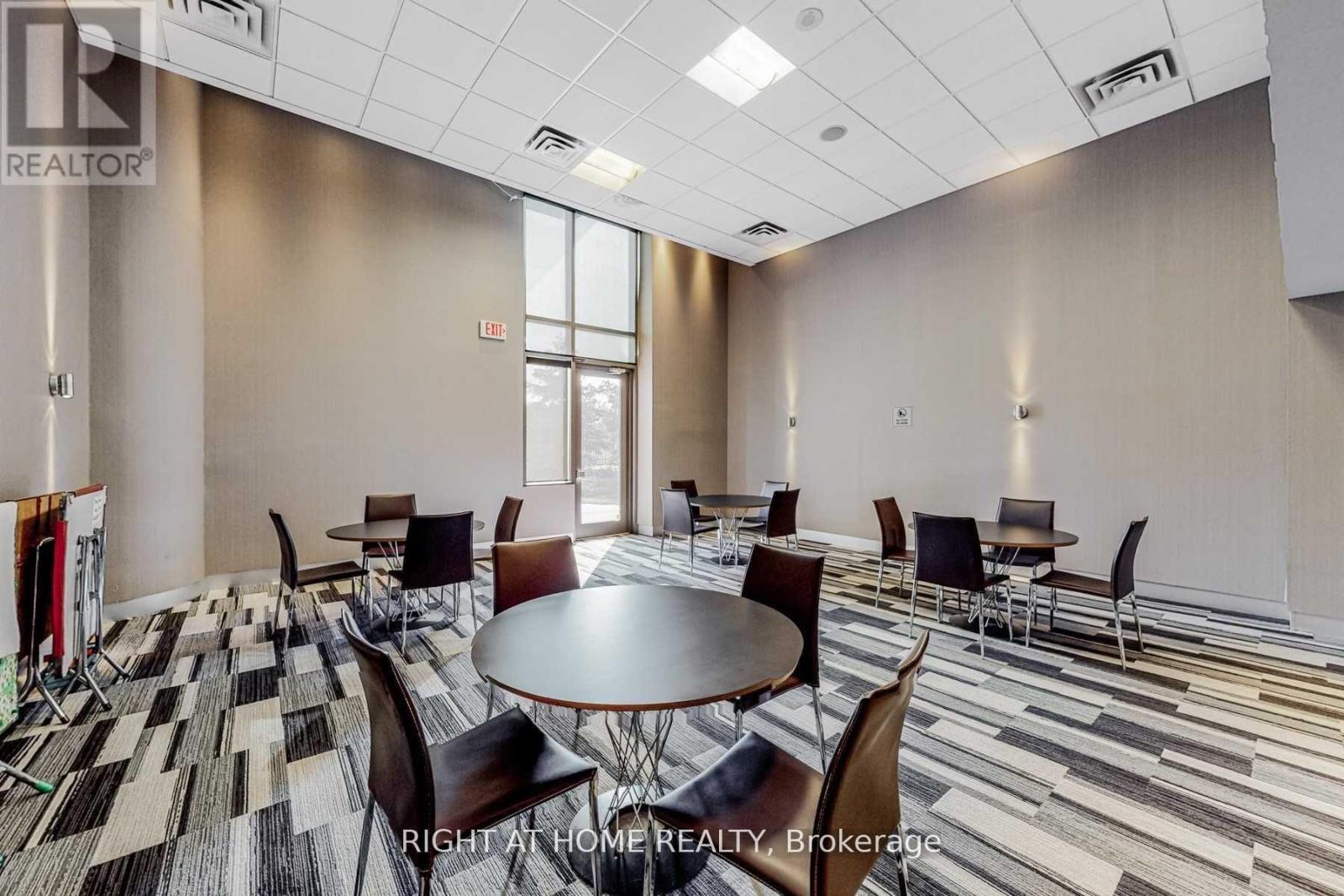 518 - 273 South Park Road, Markham, Ontario  L3T 0B5 - Photo 17 - N13421234