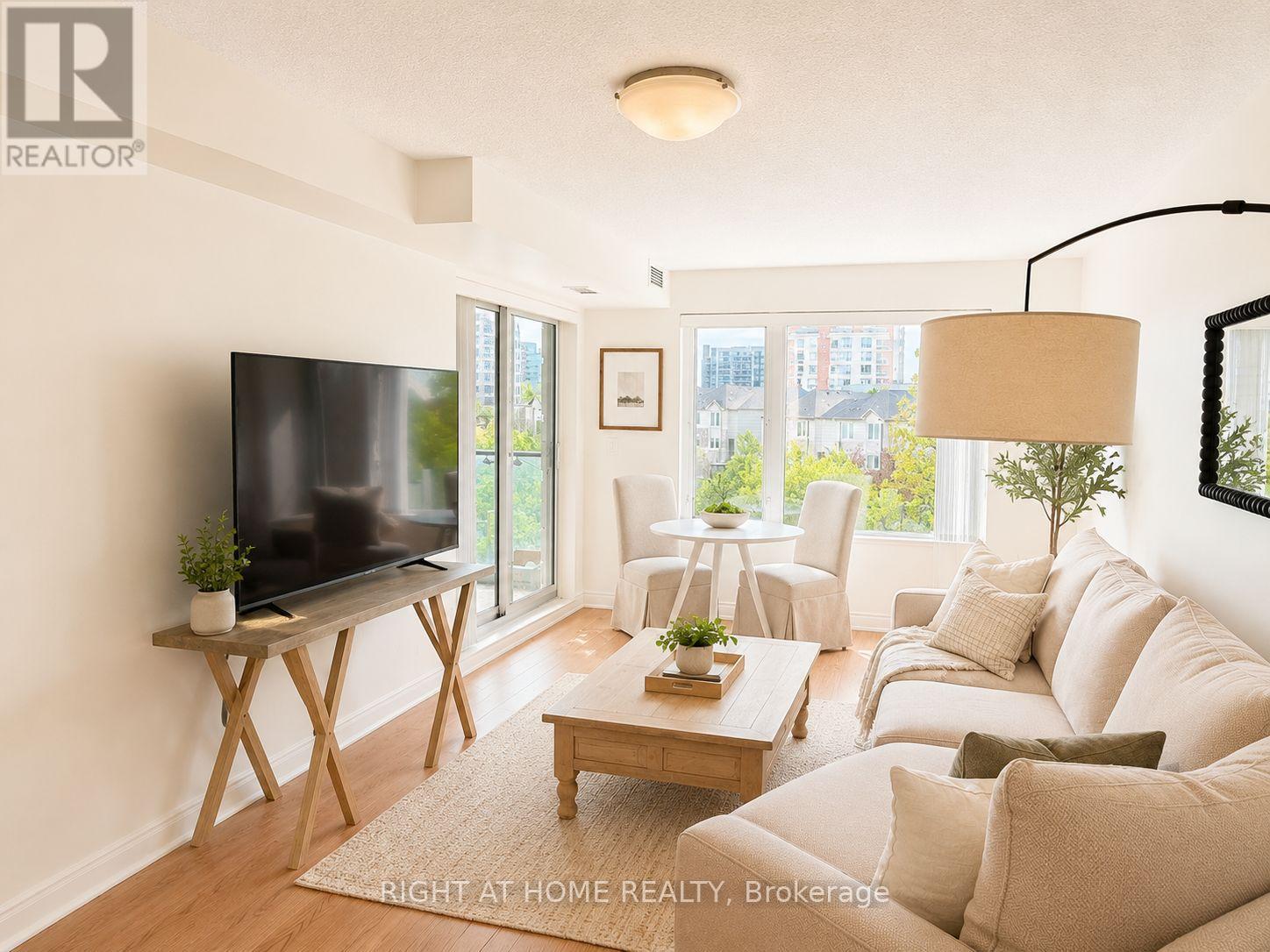 518 - 273 South Park Road, Markham, Ontario  L3T 0B5 - Photo 5 - N13421234