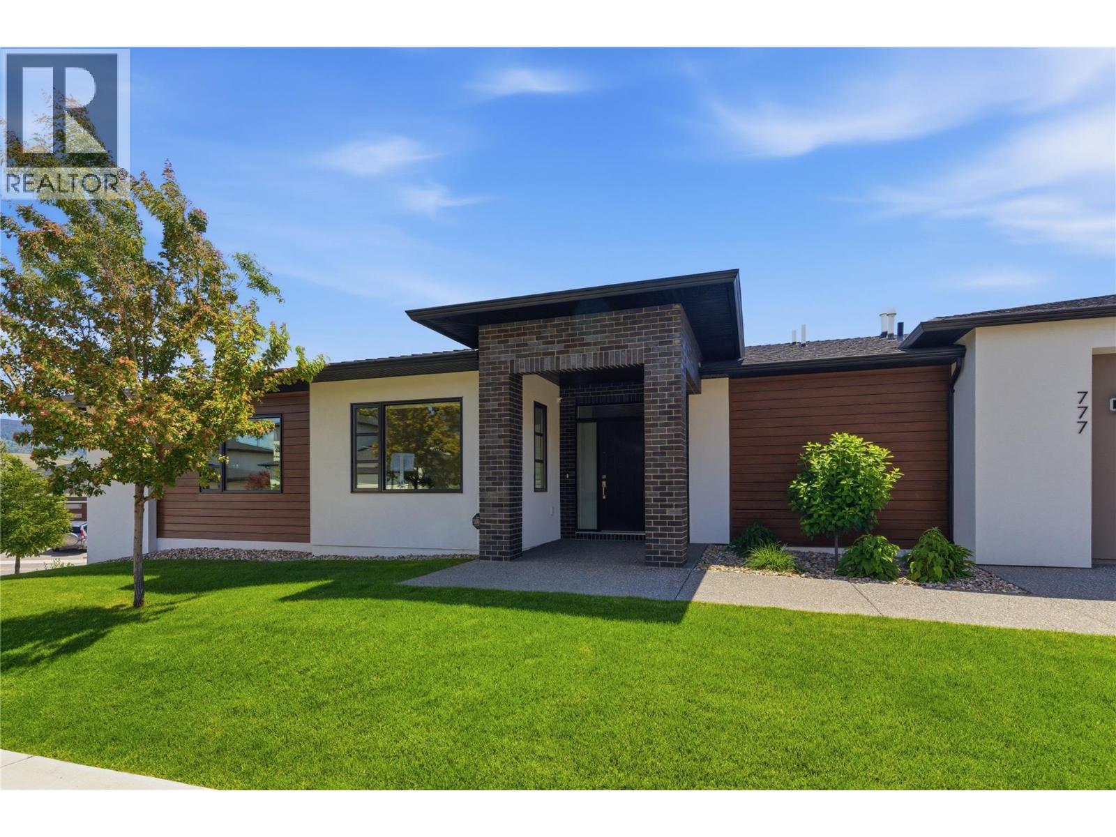 777 Acadia Street, Kelowna, British Columbia  V1V 0A8 - Photo 3 - 10390577