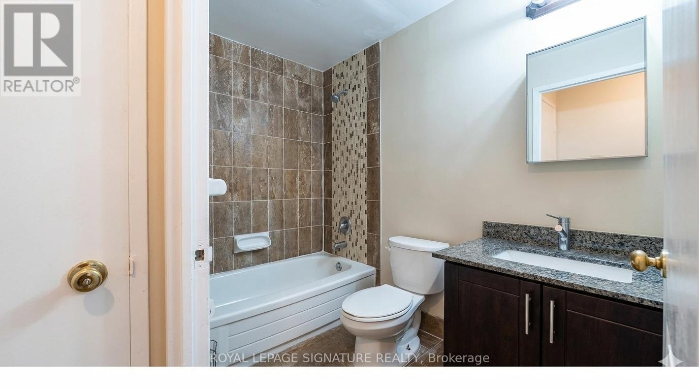 106 - 2470 Eglinton Avenue, Toronto (Beechborough-Greenbrook), Ontario  M6M 5E7 - Photo 4 - W13421202