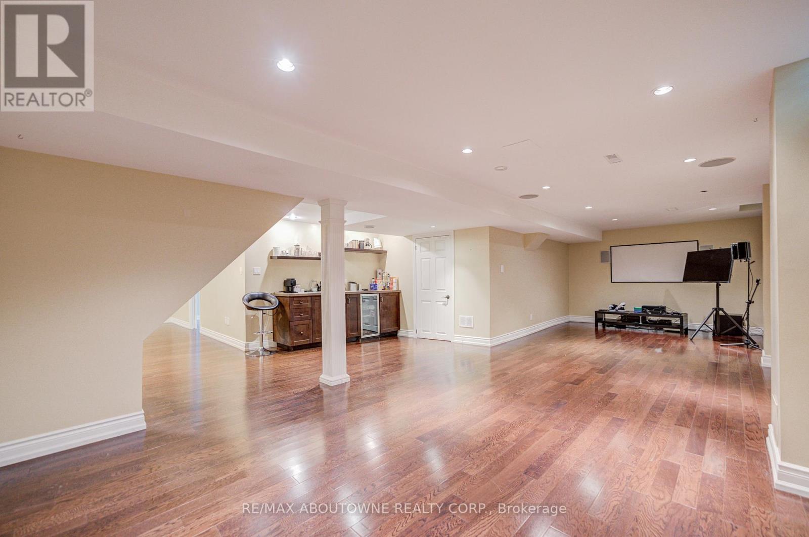 1273 Blackthorn Place, Oakville, Ontario  L6M 2P3 - Photo 29 - W13421220