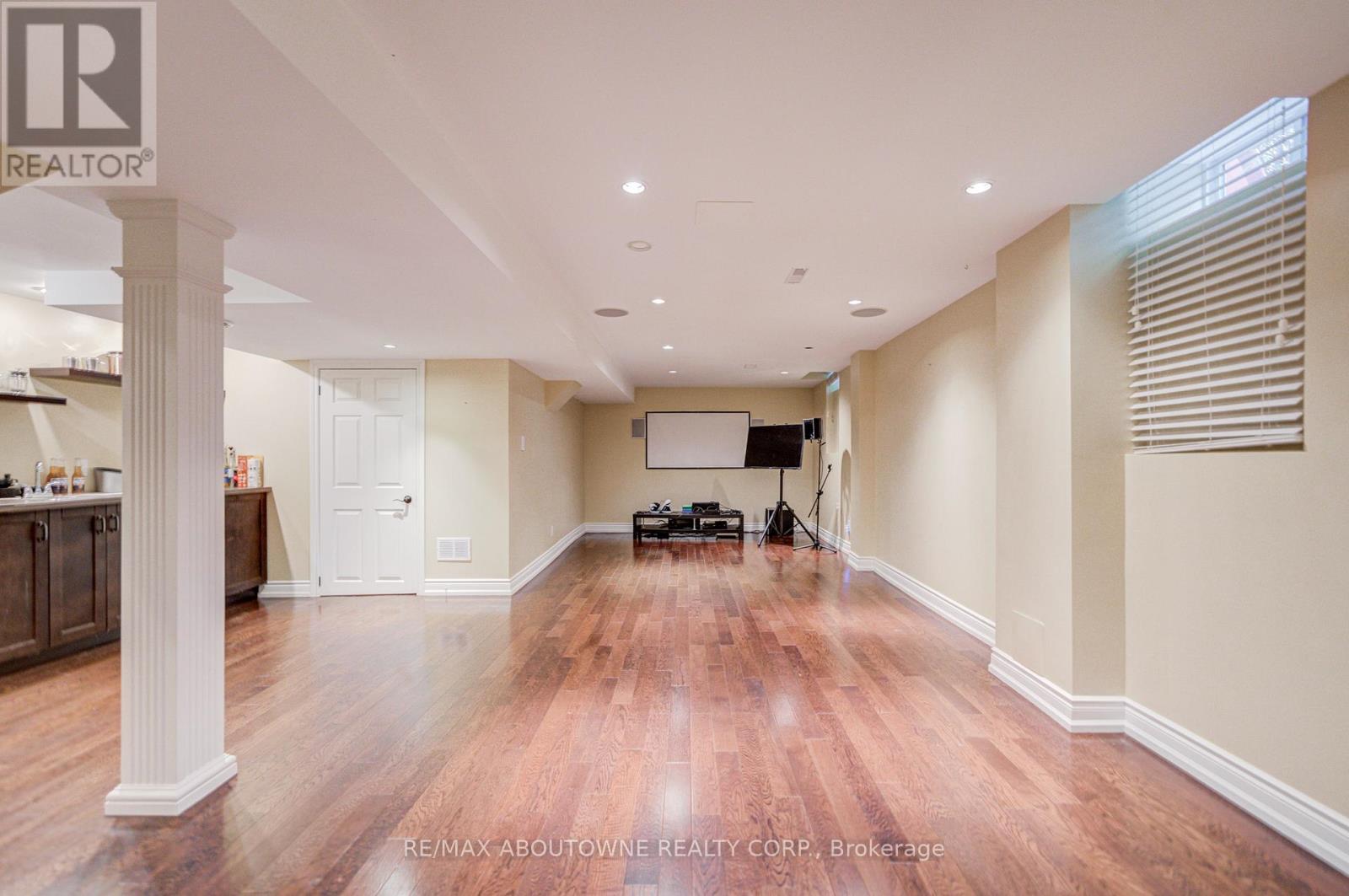 1273 Blackthorn Place, Oakville, Ontario  L6M 2P3 - Photo 30 - W13421220