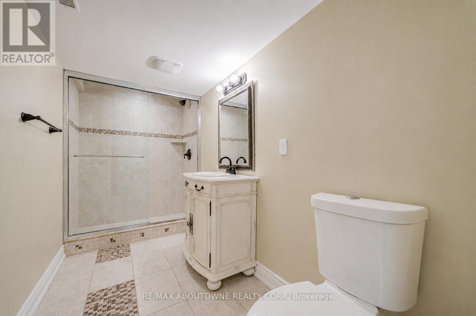 1273 Blackthorn Place, Oakville, Ontario  L6M 2P3 - Photo 34 - W13421220